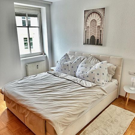 Ferienwohnung Mit Balkon Und Seeblick Bregenz Exterior foto