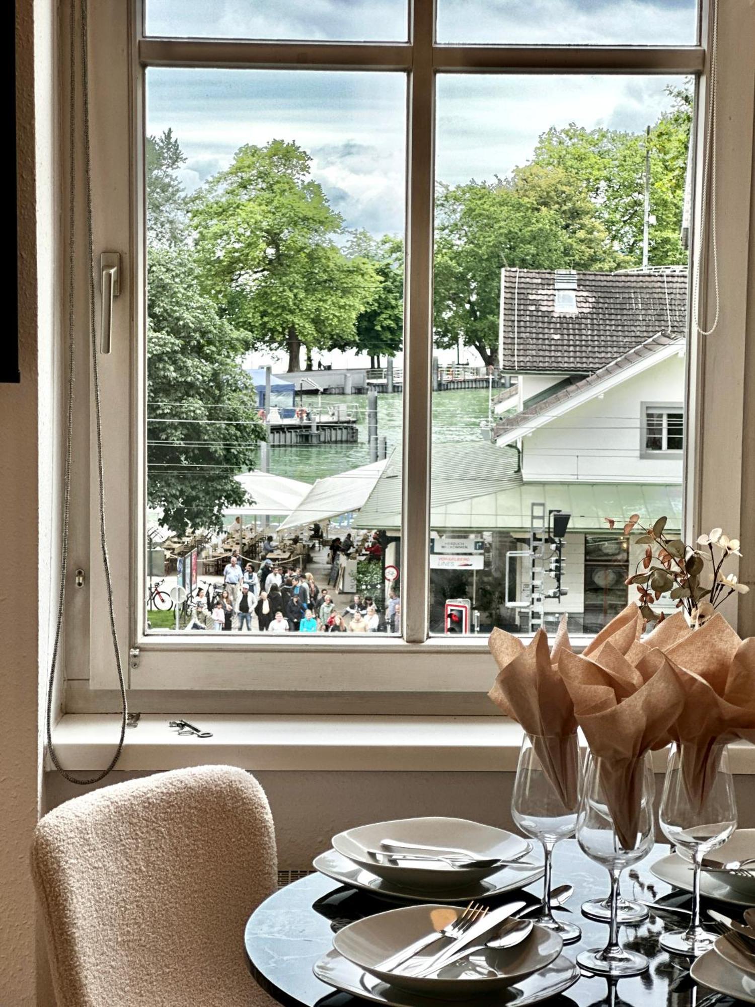 Ferienwohnung Mit Balkon Und Seeblick Bregenz Exterior foto